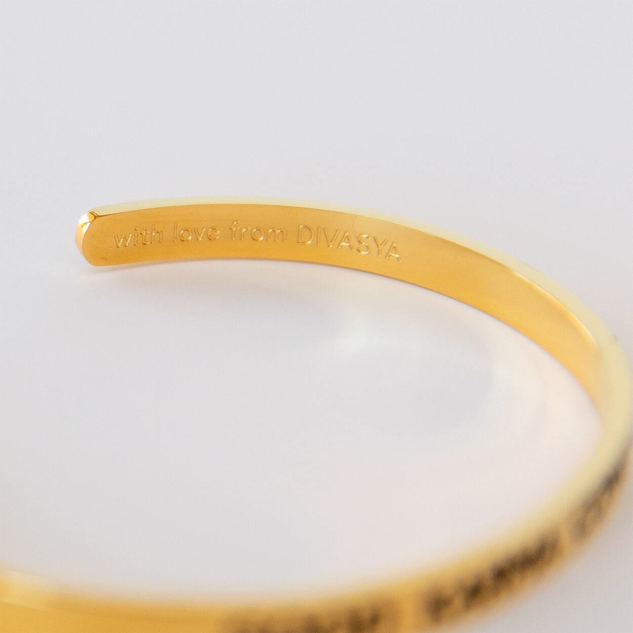 ArmreifMantraSchmuck0020 - Flow of Passion
