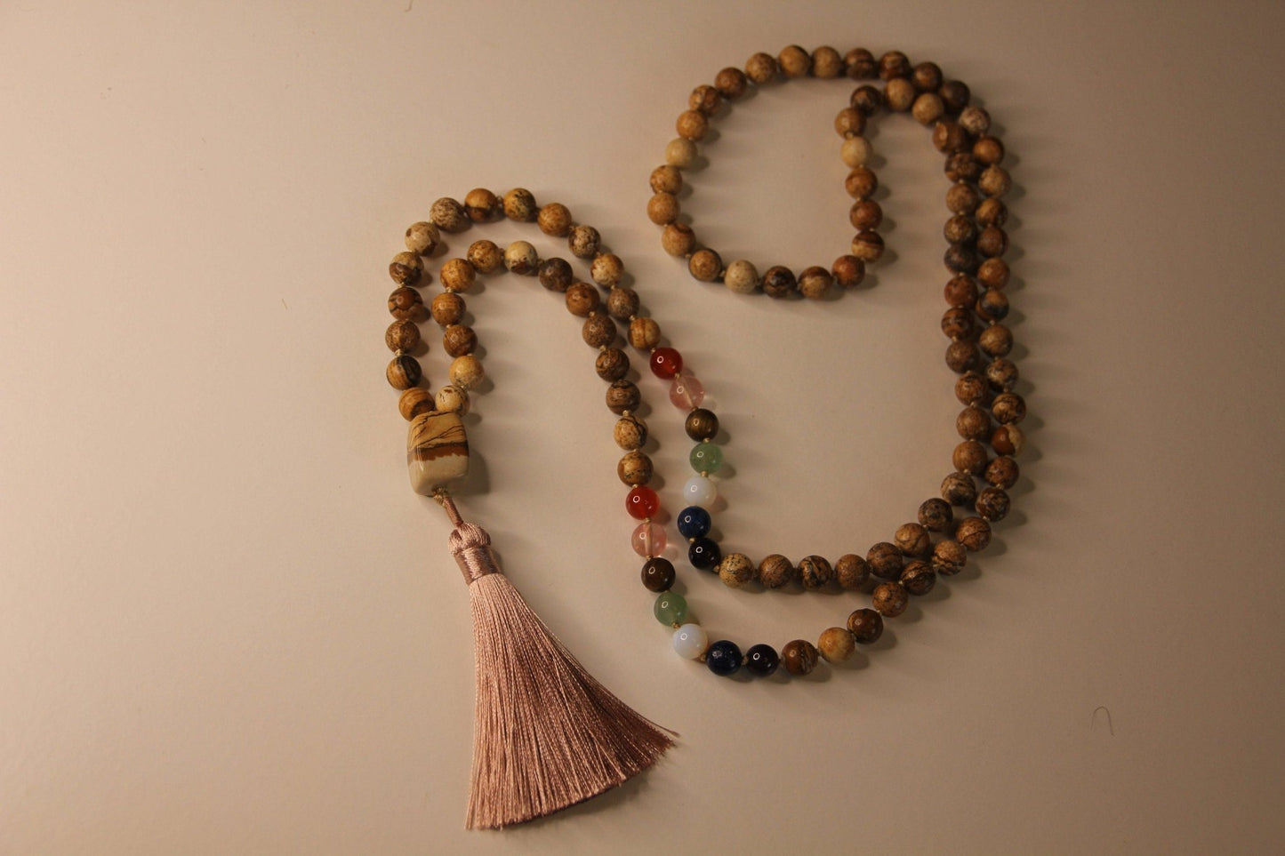 Chakraaktivierende Malakette mit Quaste (103cm lang!) - Flow of Passion