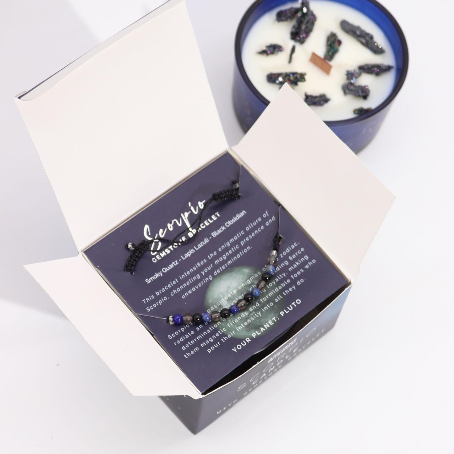 Geschenkset - Sternzeichen Kristallkerzen aus Soyawachs und natürlichen Duftölen mit Kristallen und Armband - Flow of Passion