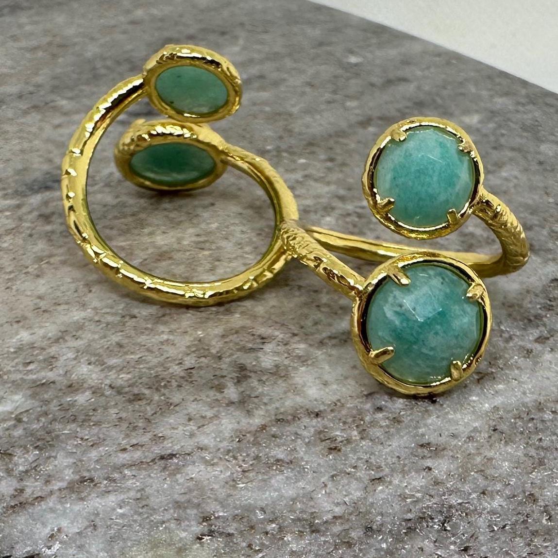 Größenverstellbarer Ring mit natürlichen Amazonitsteinen - Flow of Passion