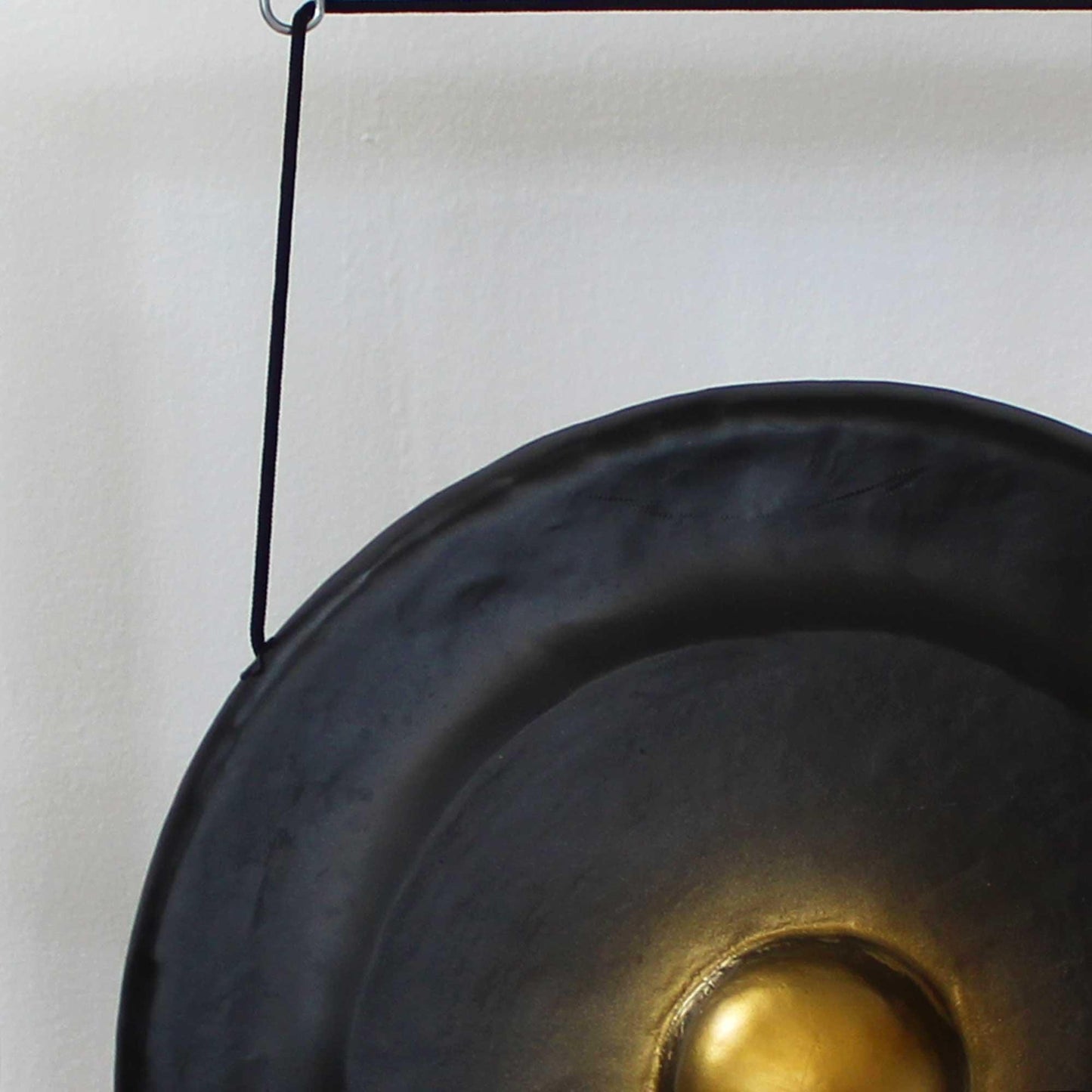 handgefertigter Gong mit Halterung in verschiedenen Größen - Flow of Passion
