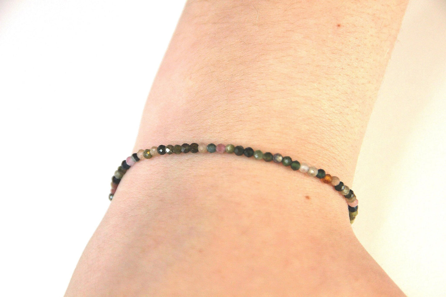 Heilsteinarmband aus buntem Turmalin und Edelstahl - Flow of Passion