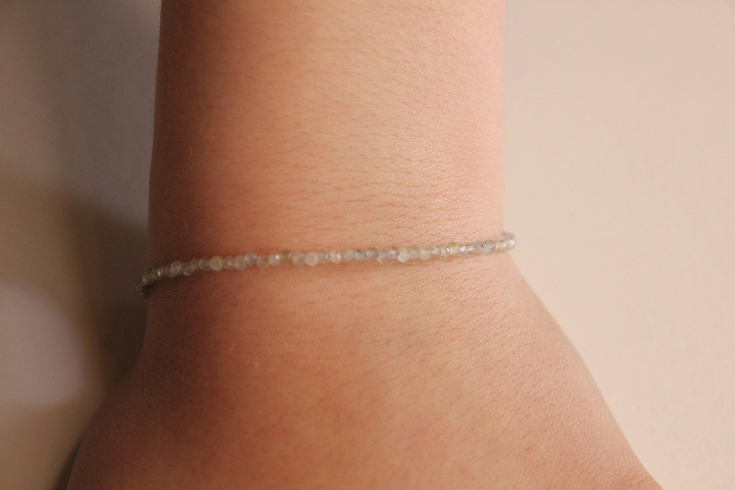 Heilsteinarmband aus Labradorit und Edelstahl - Flow of Passion