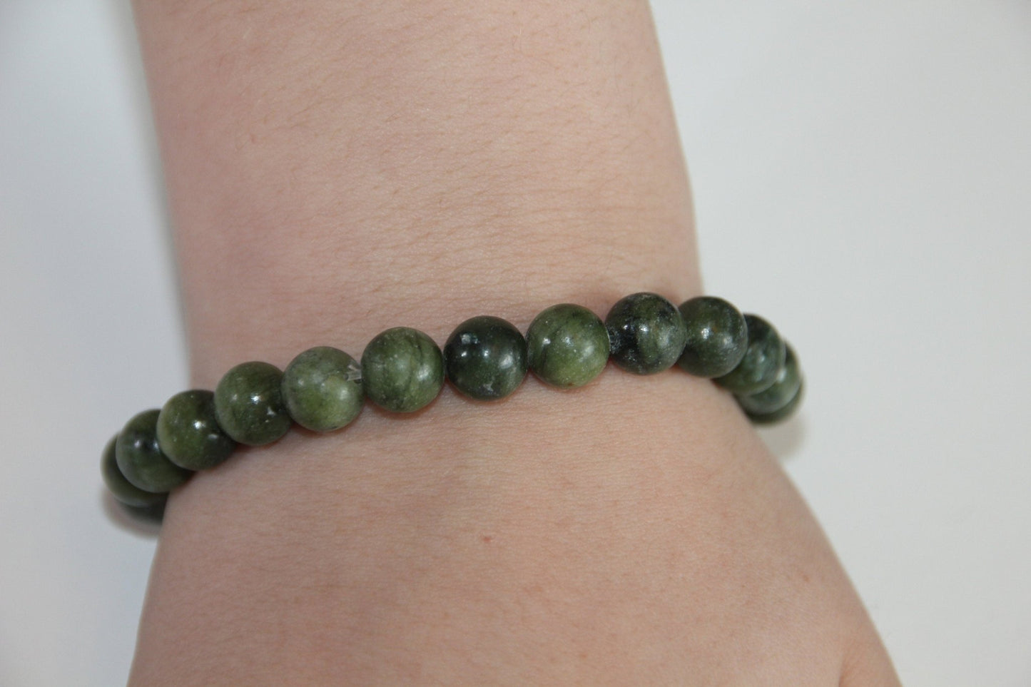 Heilsteinarmband aus Nephritjade - Flow of Passion