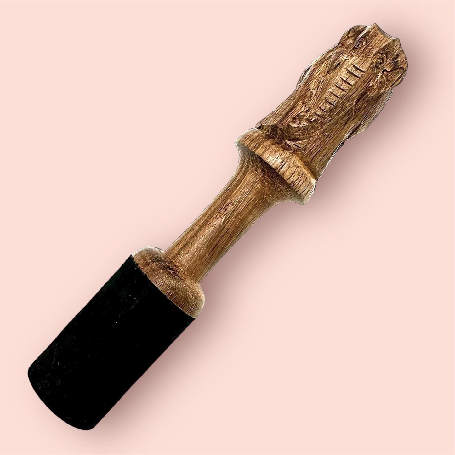 Schläger/Klöppel für Klangschalen, geschnitzte Motive 14cm - Flow of Passion