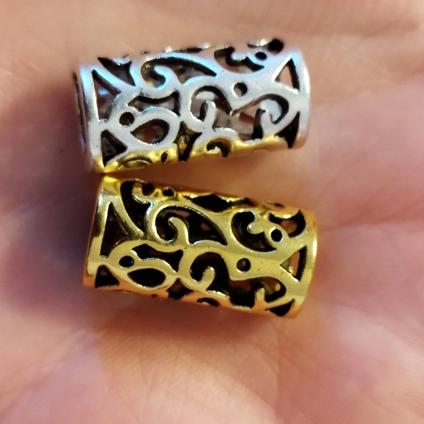 Set aus zwei großen Dreadperlen gold/silber - Flow of Passion