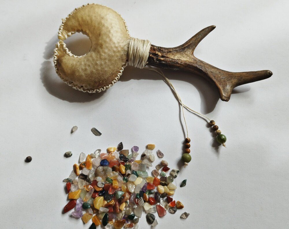 Shamanic rattle with gemstone filling - Flow of Passion