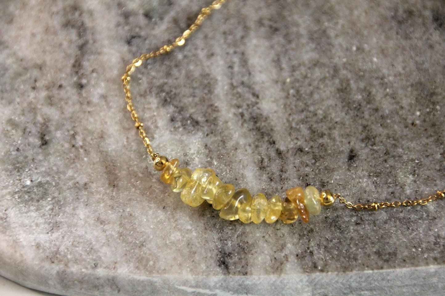 Vergoldete Heilsteinkette mit Citrinsplittern 18k - vergoldet - Flow of Passion
