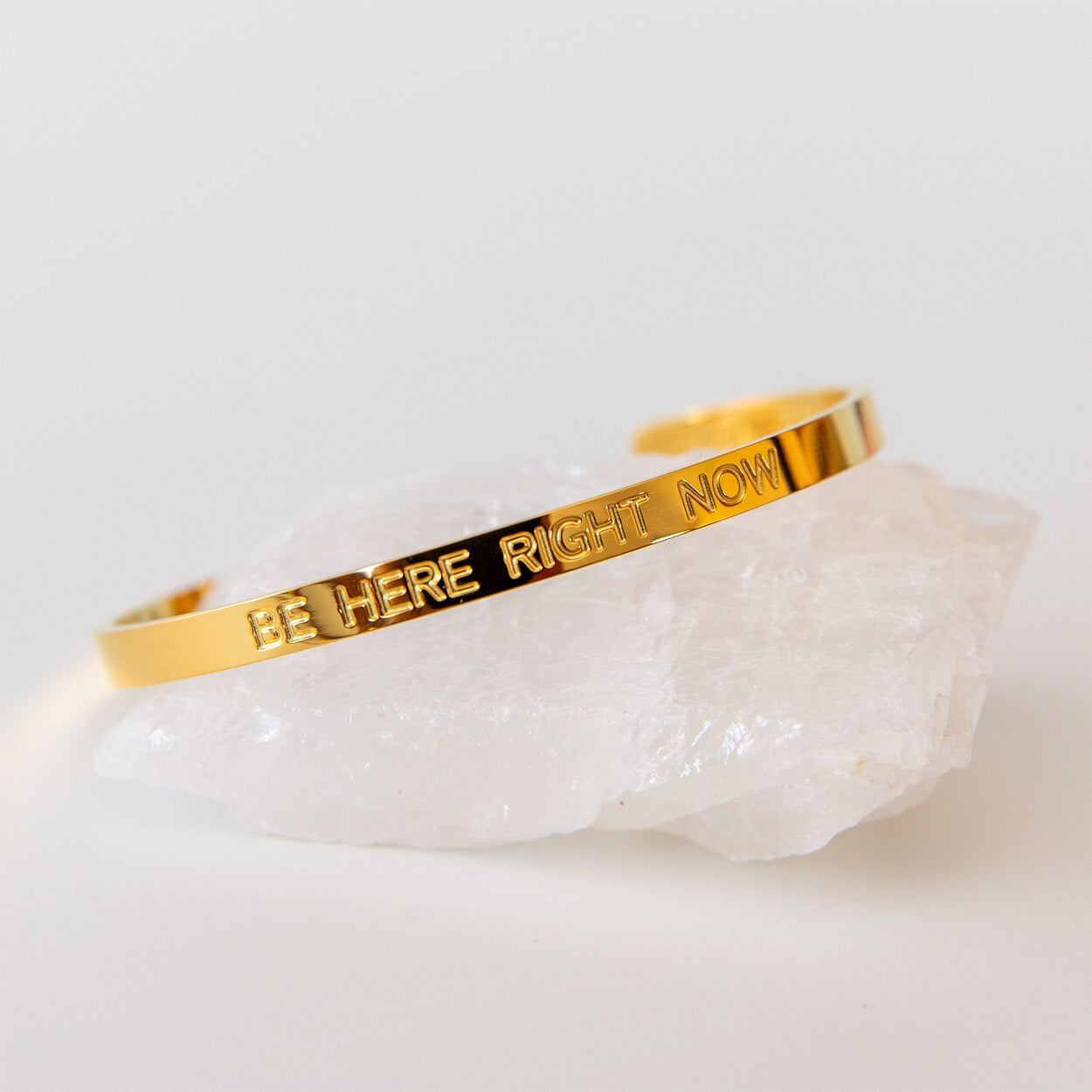 ArmreifMantraSchmuck0028 - Flow of Passion