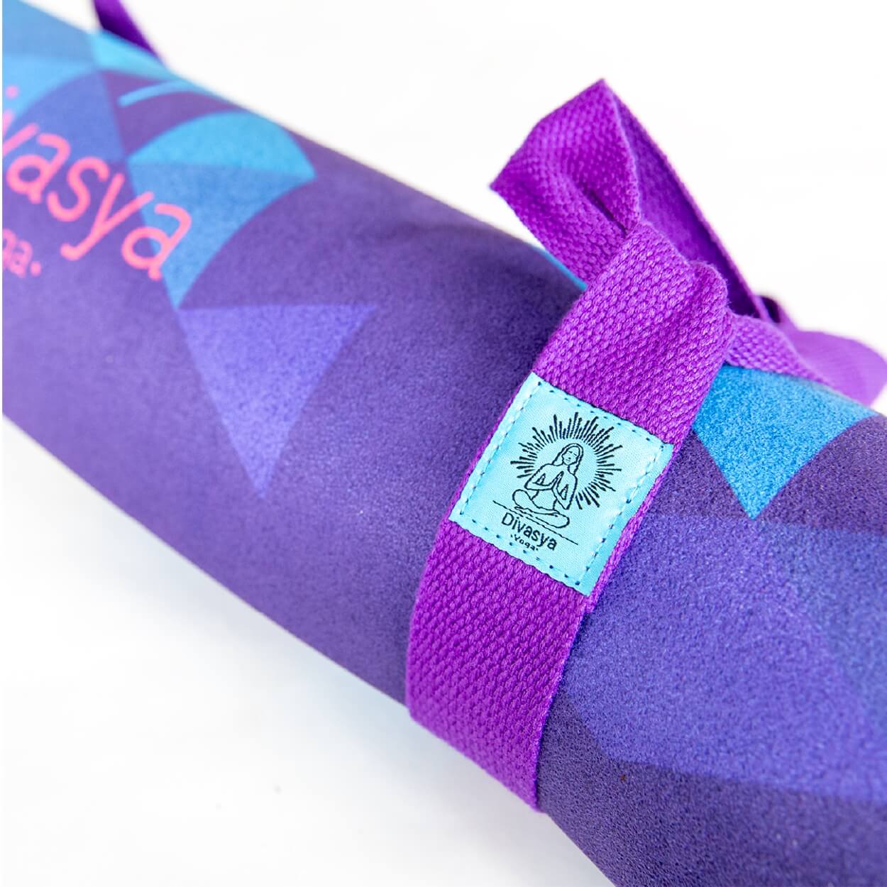 YogamatteNaturkautschukrecycelteMikrofasernachhaltigChakra0017_bd4aea9e-6fd4-47c7-93b8-b9582f9a26ab - Flow of Passion