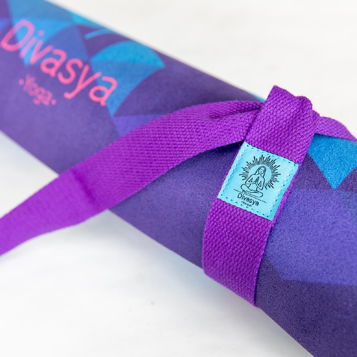 YogamatteNaturkautschukrecycelteMikrofasernachhaltigChakra0018_c0e7a67c-fb10-42f7-bfb8-08479b9ed0ae - Flow of Passion