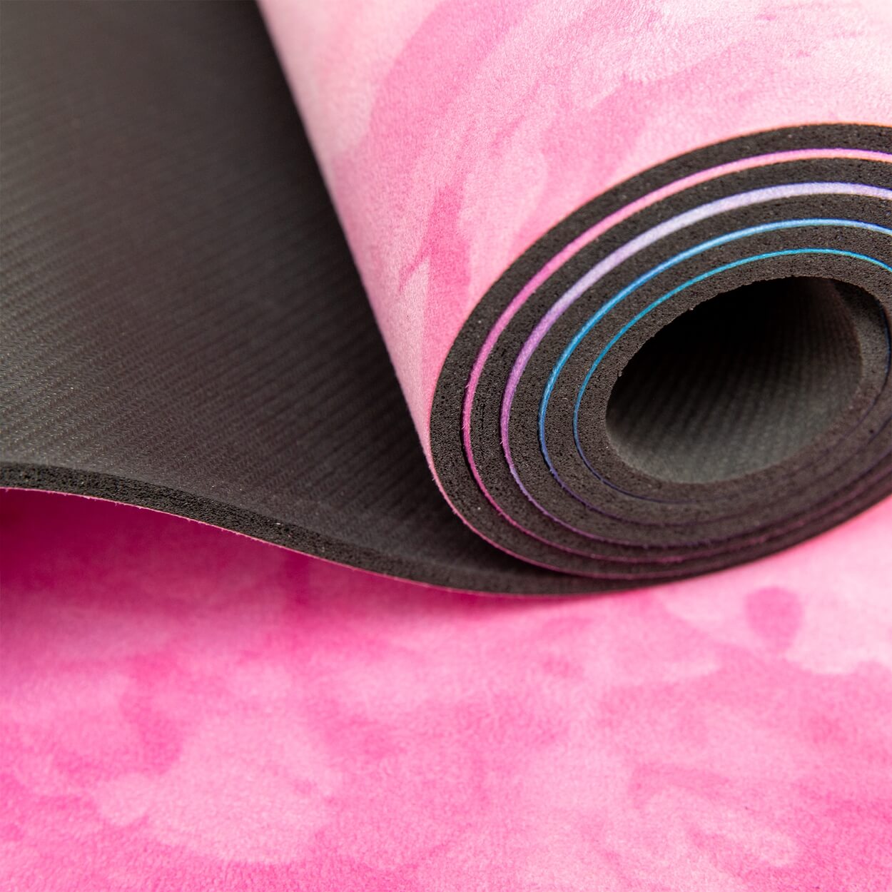 Yogamatte_rutschfest_Naturkautschuk_Mikrofaser0006_cd764c1c-1bdc-4e78-bb20-f967a03f9599 - Flow of Passion