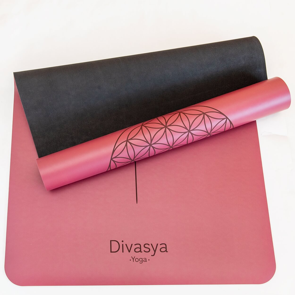 Yogamatterutschfestrotlebensblume0024_b6bbbea2-62eb-482a-8551-e46ec2127da0 - Flow of Passion