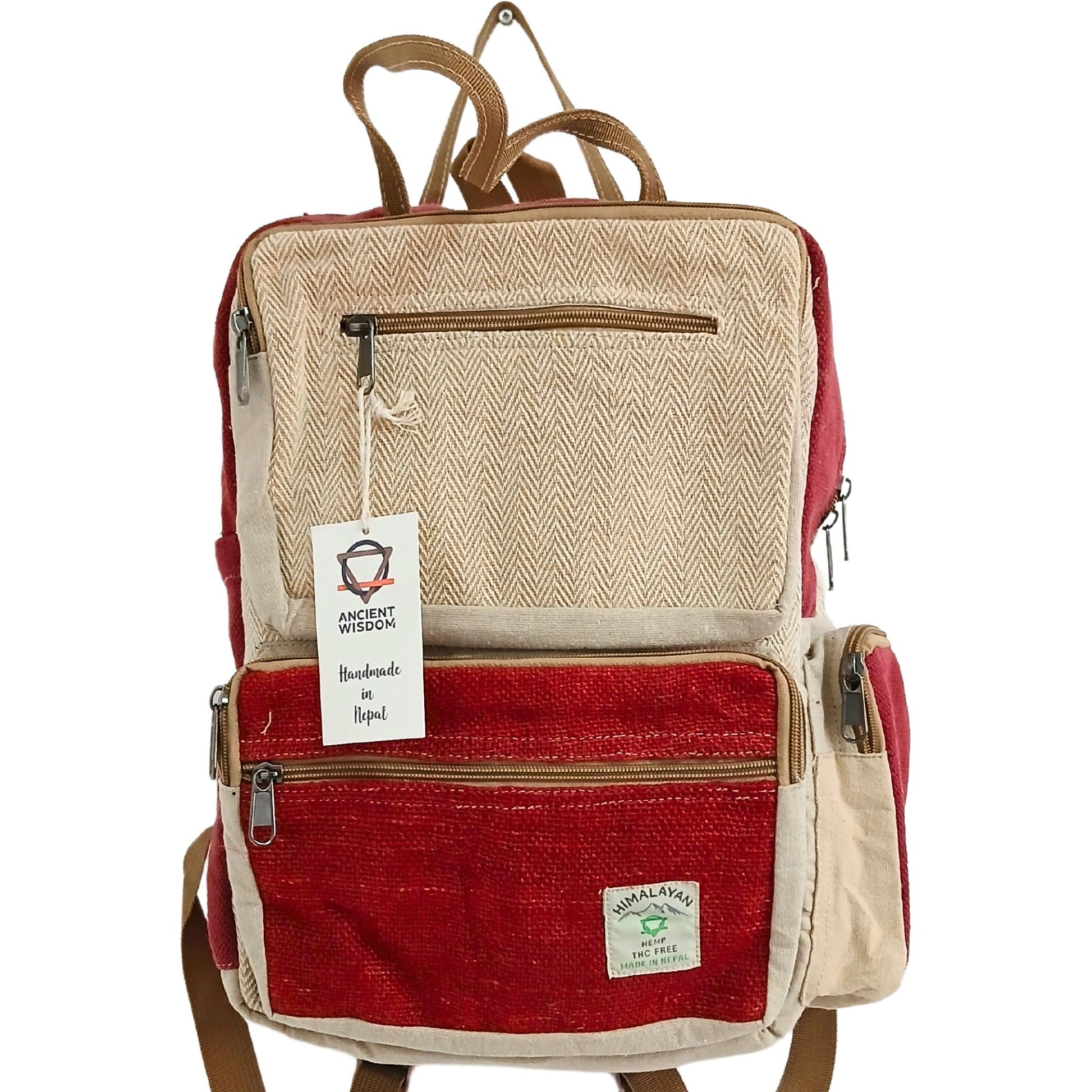 Großer Hanfrucksack in Weinrot und Creme mit mehreren Reißverschlusstaschen und einem Anhänger.