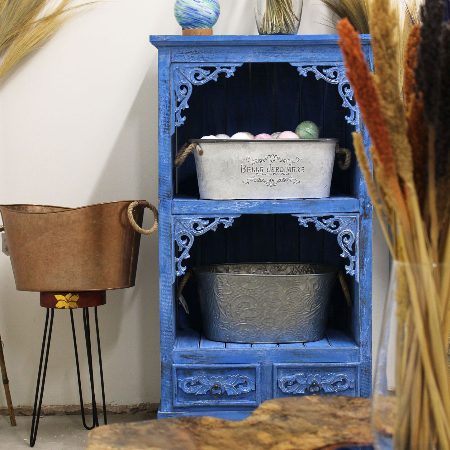 Albasiaholz-Badezimmerschränke – Natürliche Handwerkskunst aus Bali / Blau