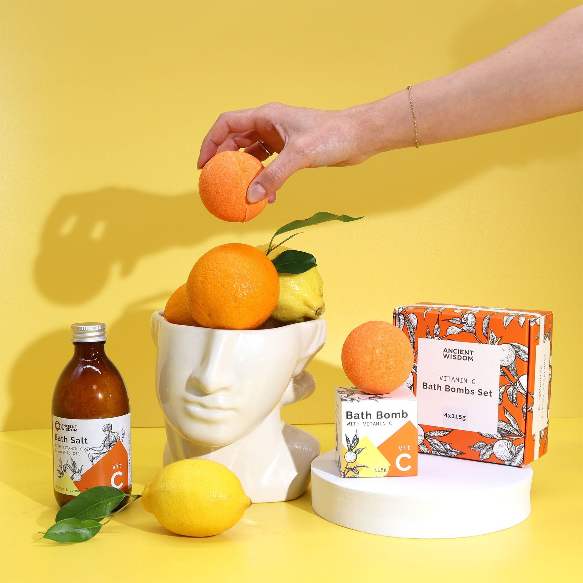 Vitamin C Badebomben-Set mit Orangen und Zitronen.