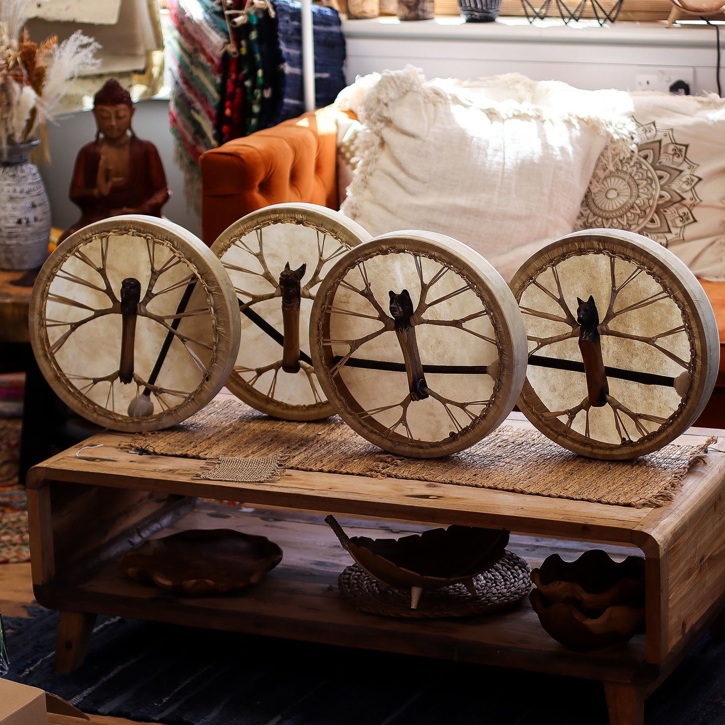 Spirit of the Bear - stimmbare schamanische Trommel mit Schläger 40cm