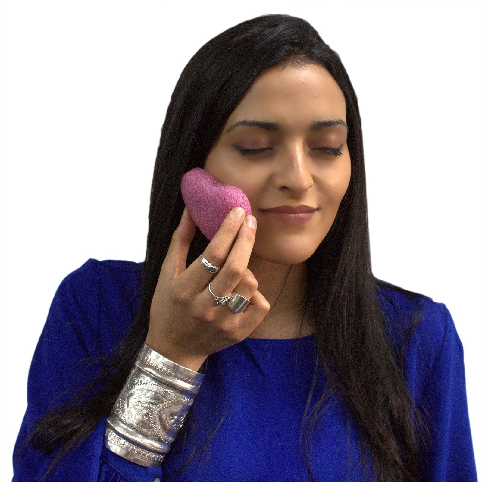 Konjac heart sponge in peach color.