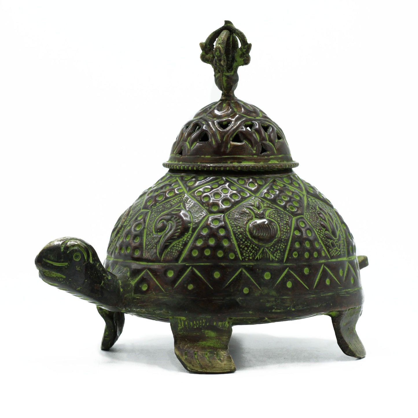 Großer tibetischer Räucherhalter Schildkröte aus Messing mit Grünspan-Patina.