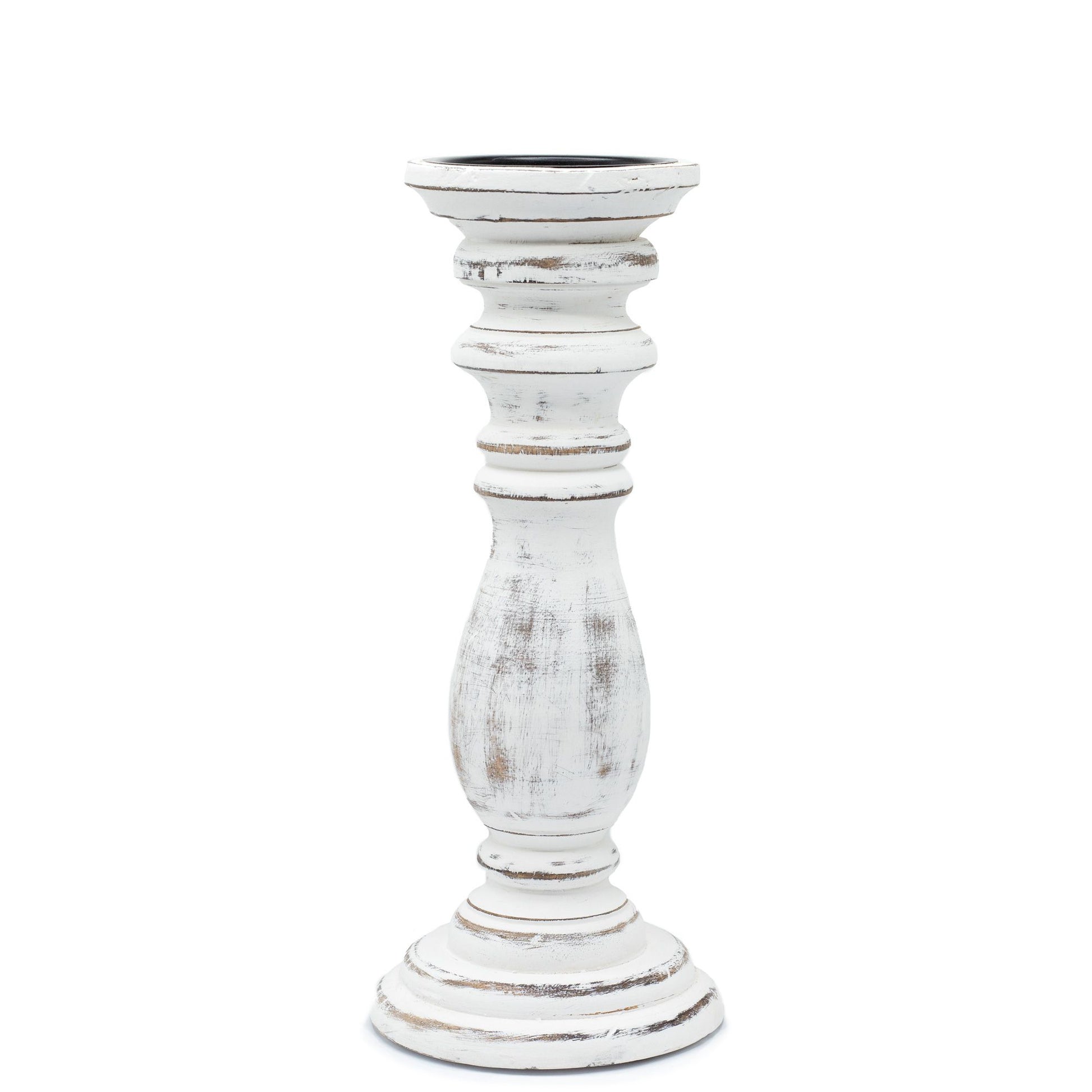 Mittelgroßer Holz-Kerzenständer in White-Wash-Optik mit Vintage-Charme.