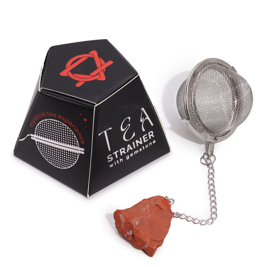 Teesieb aus Edelstahl mit rotem Jaspis und einer Kette.