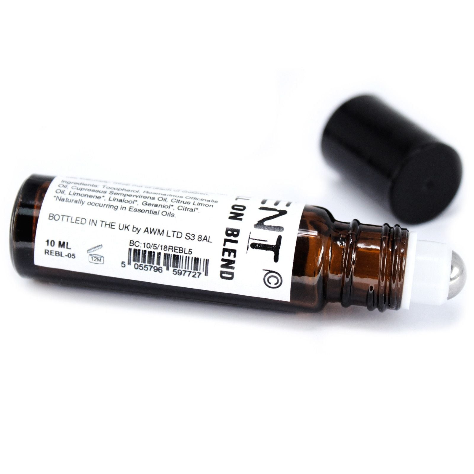 10ml Roll-On mit ätherischen Ölen und Vitamin E in brauner Glasflasche.