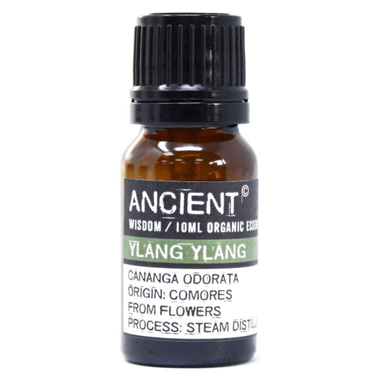 Eine Flasche Ylang Ylang Bio-Öl mit schwarzem Deckel und Etikett.