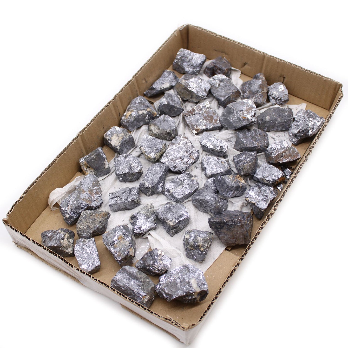 Unbehandelte Galena Rohsteine mit metallischem Glanz in einer Pappschachtel.
