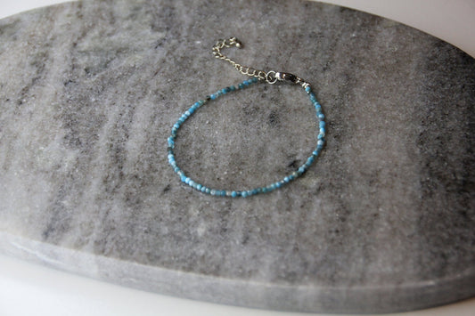 Heilsteinarmband aus Apatit und Edelstahl - Flow of Passion