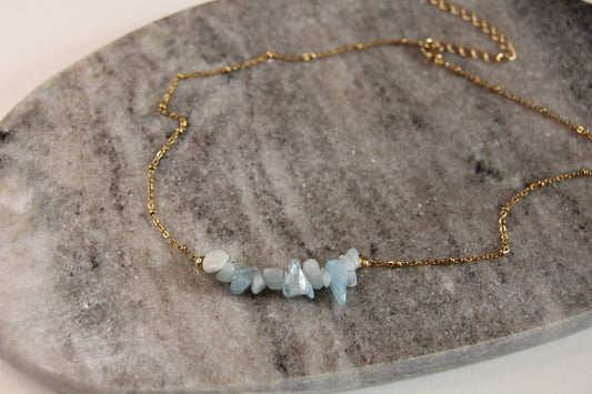 Vergoldete Heilsteinkette mit Aquamarinsplittern 18k - vergoldet - Flow of Passion